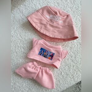 Kpop demon hunter outfit for labubu